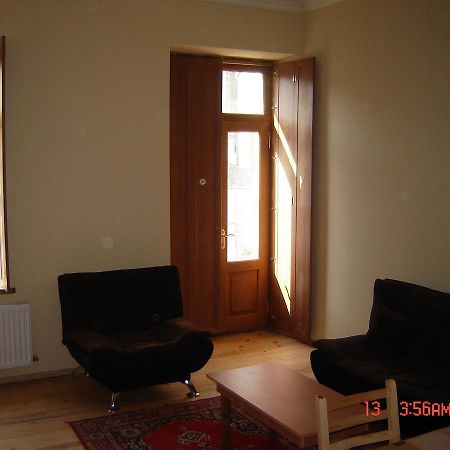 Old Metekhi Apartment Тбилиси Экстерьер фото