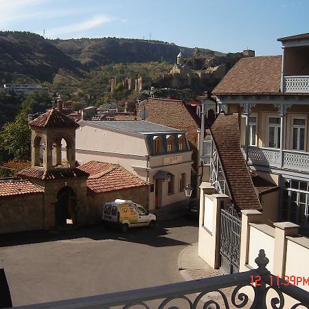 Old Metekhi Apartment Тбилиси Экстерьер фото